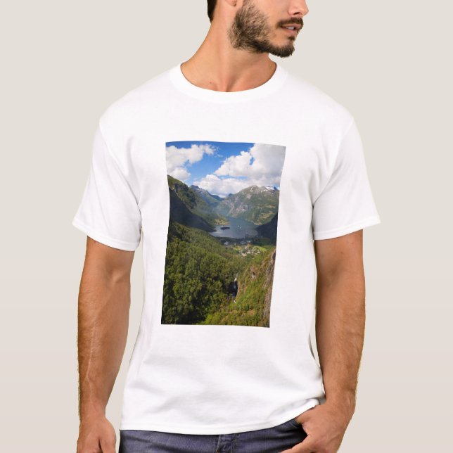 Geiranger Fjord landscape, Norway T-Shirt (Front)