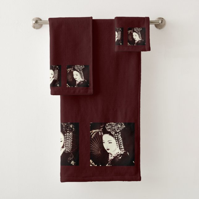 Geisha Bath Towel Set (Insitu)