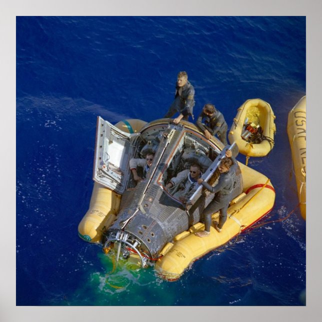 Gemini 8 Capsule Armstrong Scott Recovery C 1966 Poster (Front)
