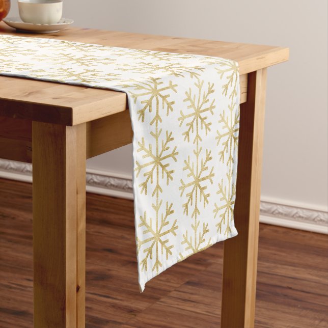 Gentle golden snowflakes short table runner (In Situ)