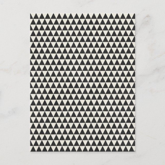 GEO23 BLACK  WHITE TRIANGLE SHAPES PATTERNS DIGITA POSTCARD (Front)