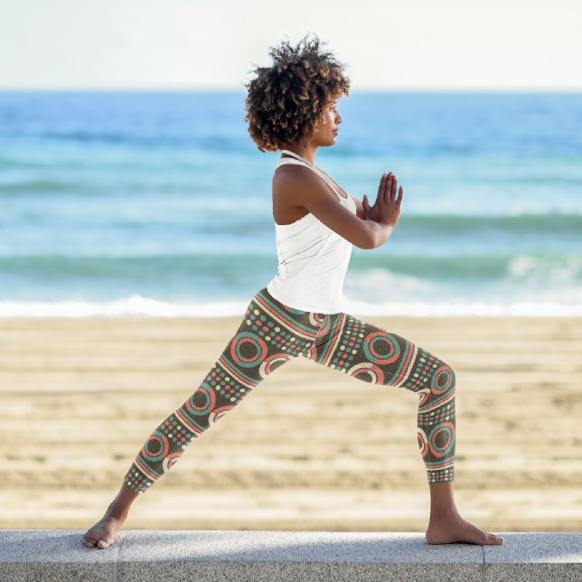 Geo Retro Circles Capri Leggings (Creator Uploaded)