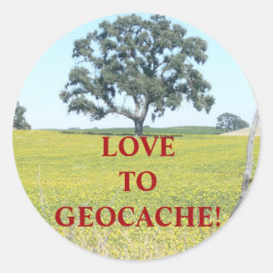 GEOCACHE STICKER, "Love to geocache" Classic Round Sticker