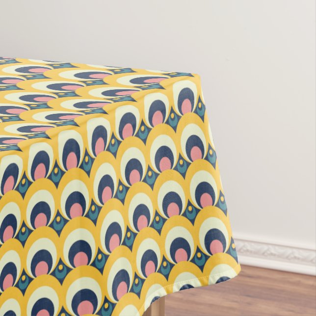 Geometric Circle Pattern Tablecloth (In Situ)