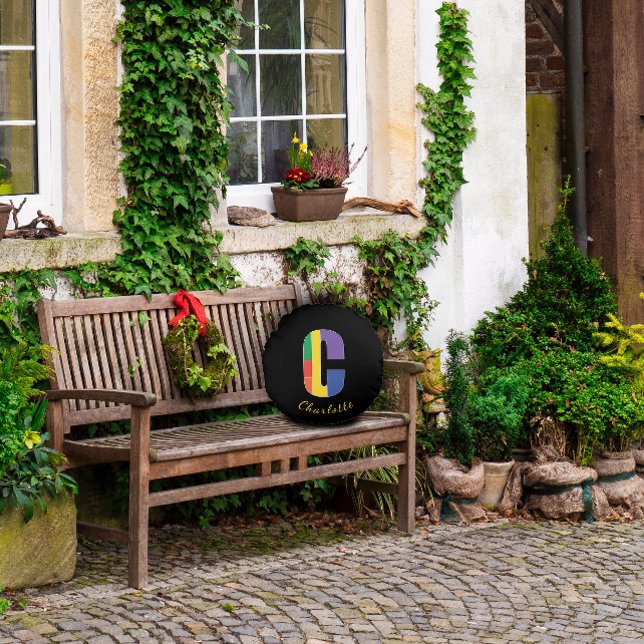 Geometric colourful modern round cushion (Creator Uploaded)