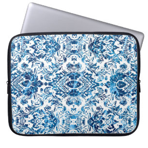 Geometric damask seamless pattern with grunge text laptop sleeve