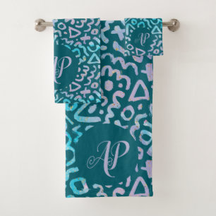 Geometric green retro monogram bath towel set