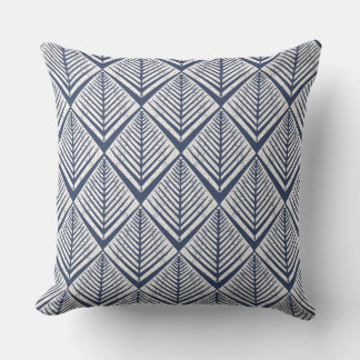Geometric Leaf Diamond Repeat Cushion