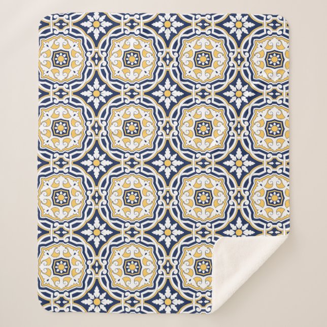 Geometric pattern blue Moroccan tile ornamental  Sherpa Blanket (Front)