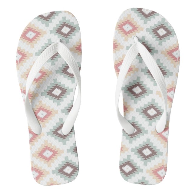 Geometric pattern in aztec style thongs (Footbed)
