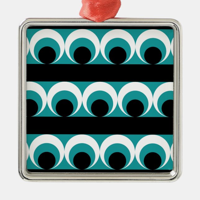 Geometric pattern metal tree decoration (Front)