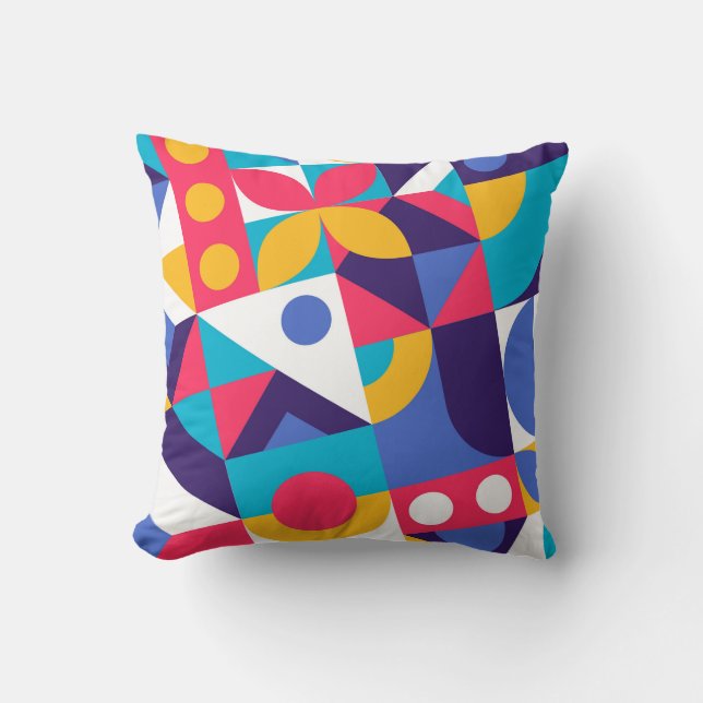 Geometric Pattern Throw Pillow – Modern Home Decor (Front)