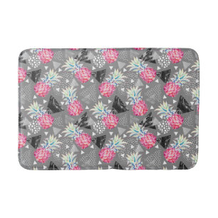 Geometric Pineapple Textured Pattern Bath Mat