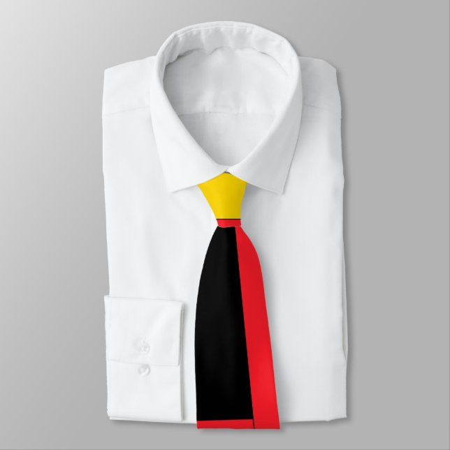 Geometric Pleasure Tie (Tied)