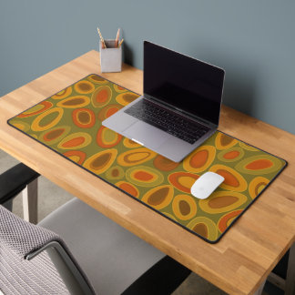 Geometric Seed Pod - 70s Botanical Modern Desk Mat