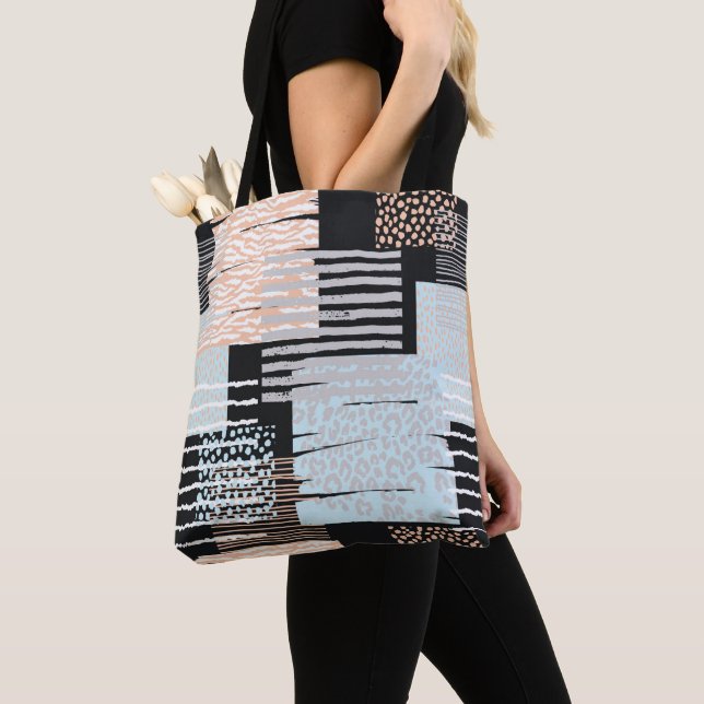 Geometric shapes and stripes tote bag (Close Up)