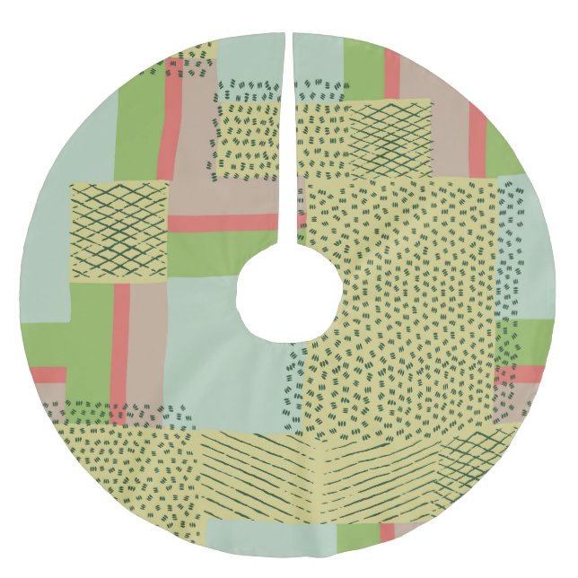 Geometric Shapes: Brush Stroke Pattern. Brushed Polyester Tree Skirt (Front)