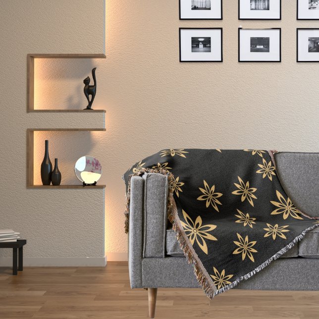 Geometric Star-like Petal Flower Repeating Throw Blanket (Creator Uploaded)