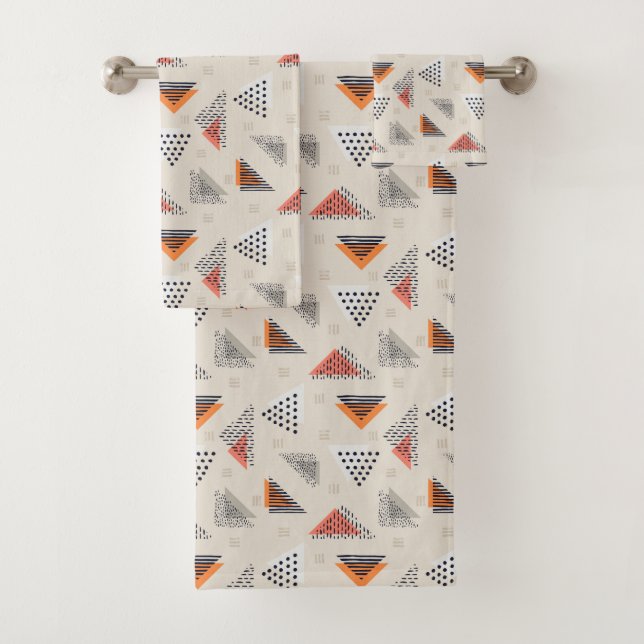 Geometric Triangle Hand Drawn Pattern Bath Towel Set (Insitu)