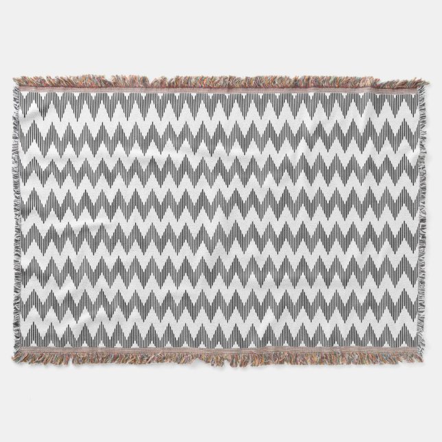 Geometric zigzag pattern 2 throw blanket (Front)