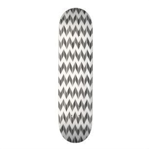 Geometric zigzag pattern skateboard