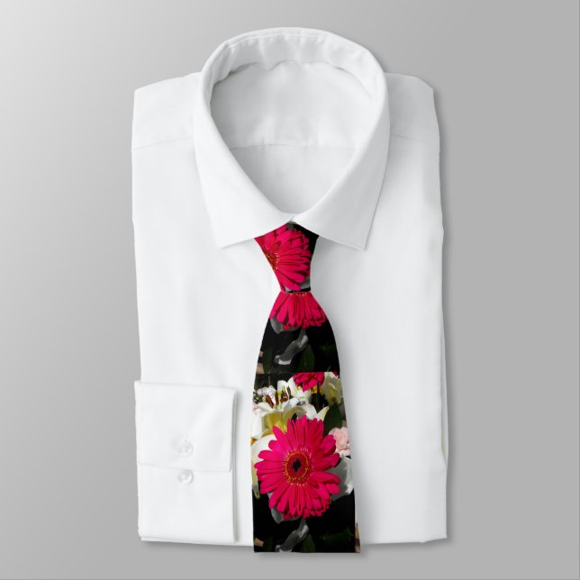 Gerbera flowers tie (Tied)