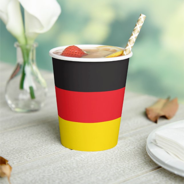 German flag paper cups (Insitu)
