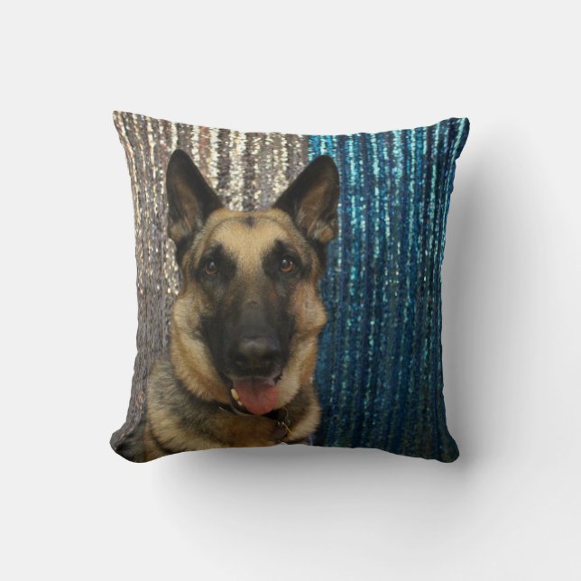 German Shepard Cushion (Front)