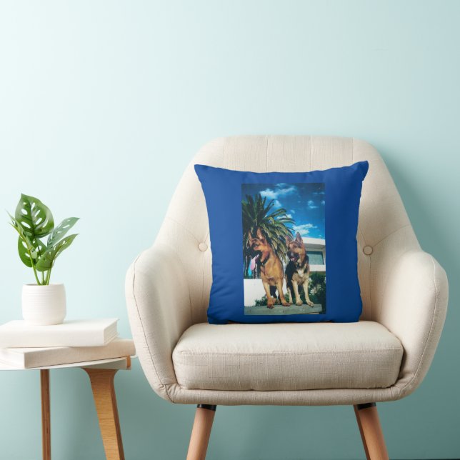 german shepherd group cushion (Chair)