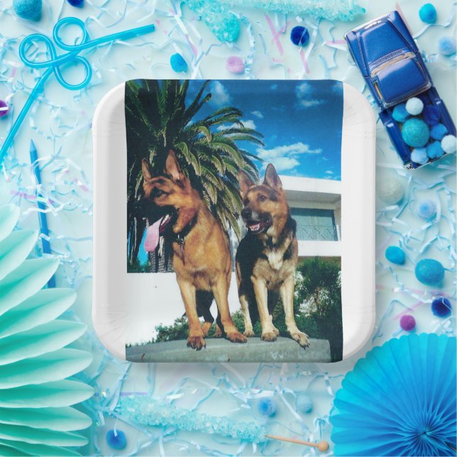 german shepherd group paper plate (Party)