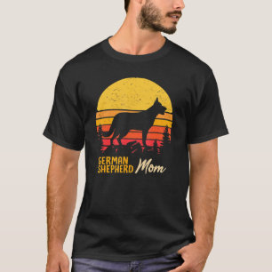 German Shepherd Mum Mama Vintage Retro Dog Women T-Shirt