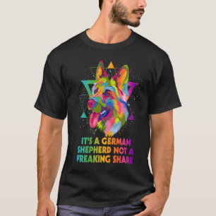 German Shepherd Not a Freaking Shark Shepard Humo T-Shirt