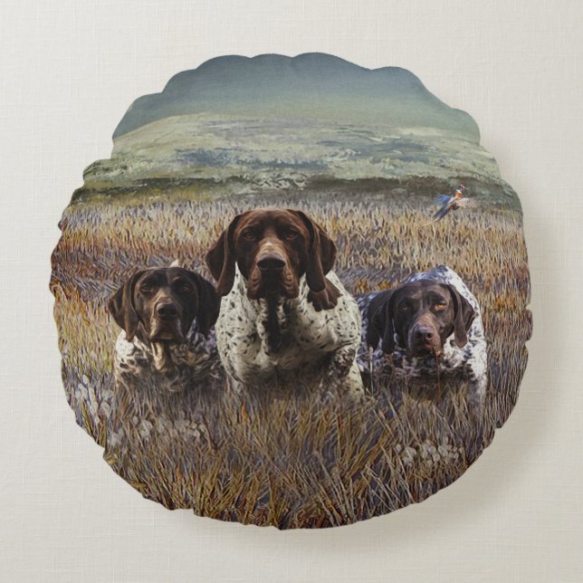 German Shorthaired Pointers  Round Cushion (Front)