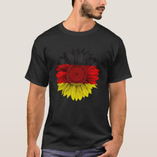 Germany Flag Sunflower German Roots Proud Patrioti T-Shirt