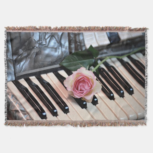 gh throw blanket (Front)