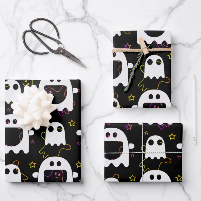 Ghost Halloween wrapping paper (Front)