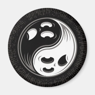 Ghost Yin Yang Black and White Magnet