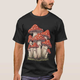 Giant Red Retro Mushrooms Cluster   Graphic Art T-Shirt