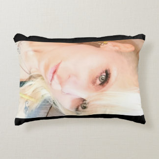 Gidget Pillow