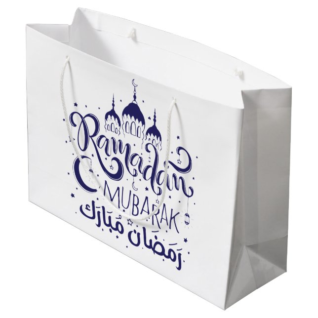 Gift Bag Ramadan Mubarak (Back Angled)