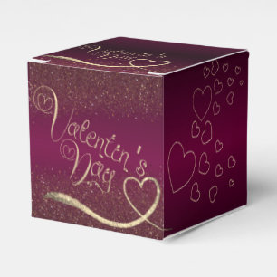 Gift Box with Hearts of Saint Valentin