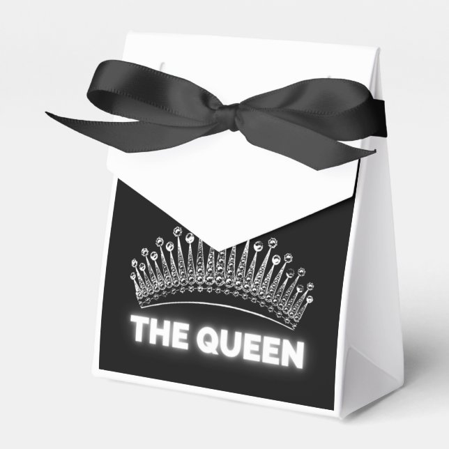 Gift, gift bag, queen  favour box (Front Side)