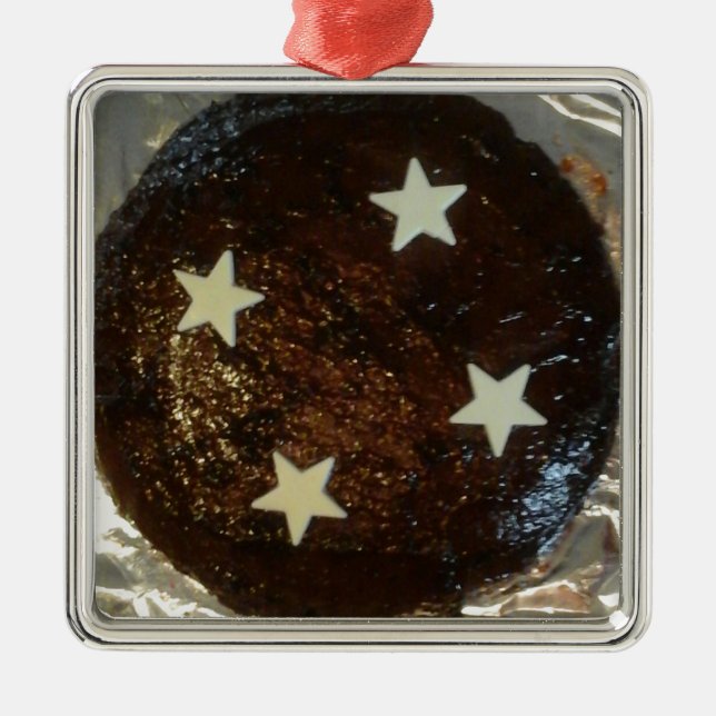 Ginger cake metal ornament (Front)