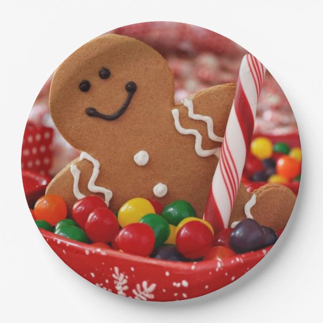 Gingerbread Man and Candy Paper Plates (Front)