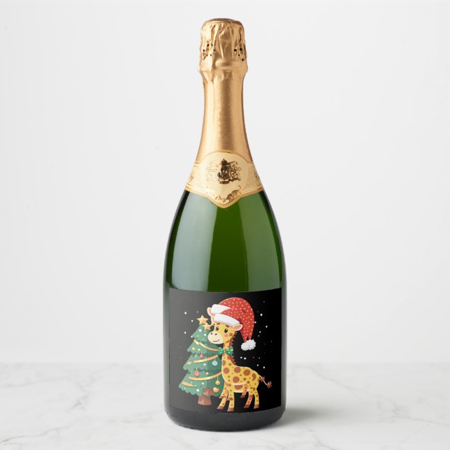 Gingerbread Man Giraffe Santa Hat Christmas Tree T Sparkling Wine Label (Front)