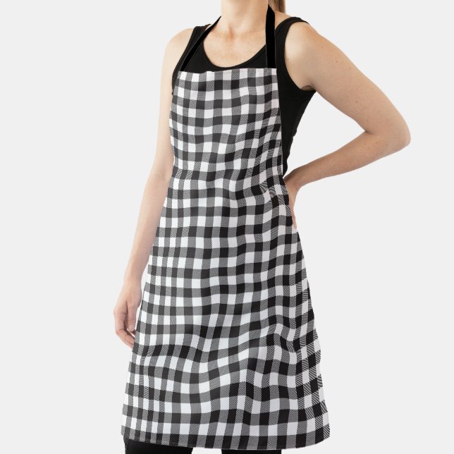 Gingham Plaid Pattern Apron (Insitu)