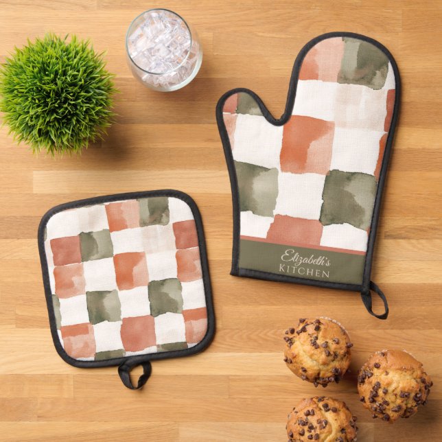 Gingham Terra Cotta and Green Oven Mitt & Pot Holder Set (Top Down)