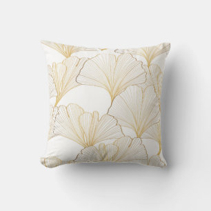 Ginkgo Gold: Luxurious Leaf Arrangement Cushion