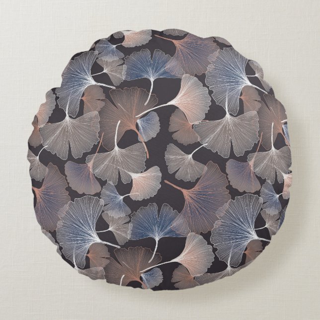 Ginkgo leaves: elegant natural pattern. round cushion (Front)