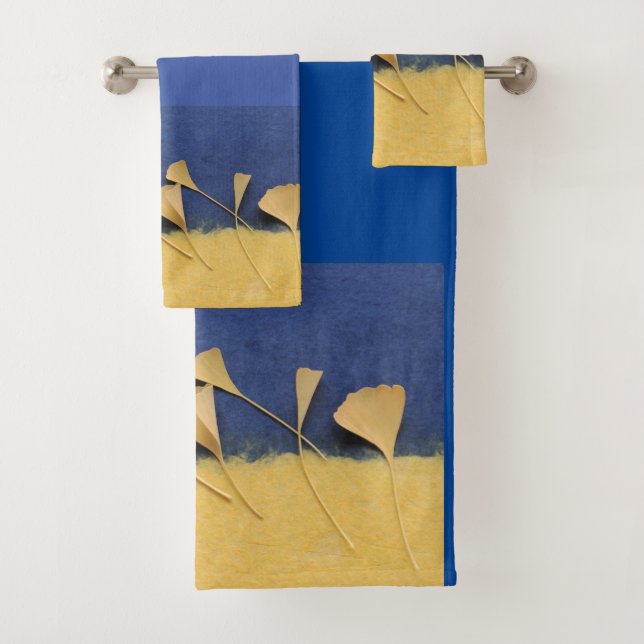 Ginkgo leaves on handmade paper textures bath towel set (Insitu)
